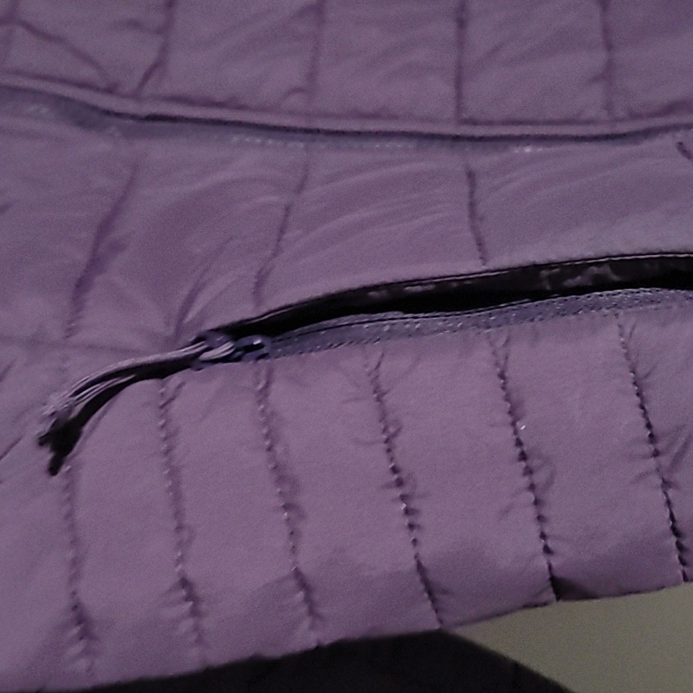 Women's Northface Jacket - Picture 5 of 5